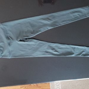 Zella leggings- hunter Green color